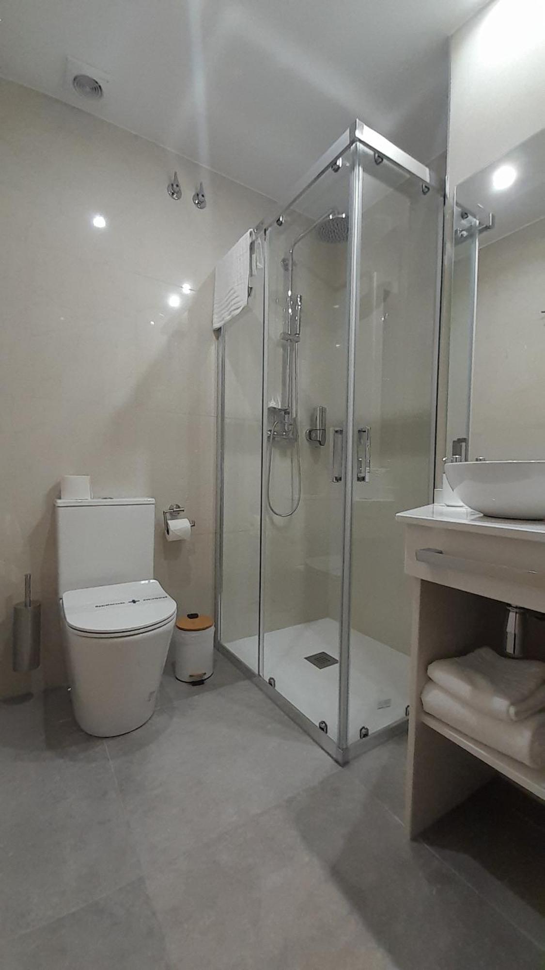 Olivae Hostal Boutique Caceres Exterior photo